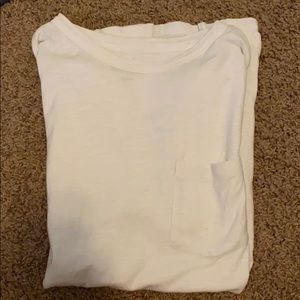 Men’s white pocket T